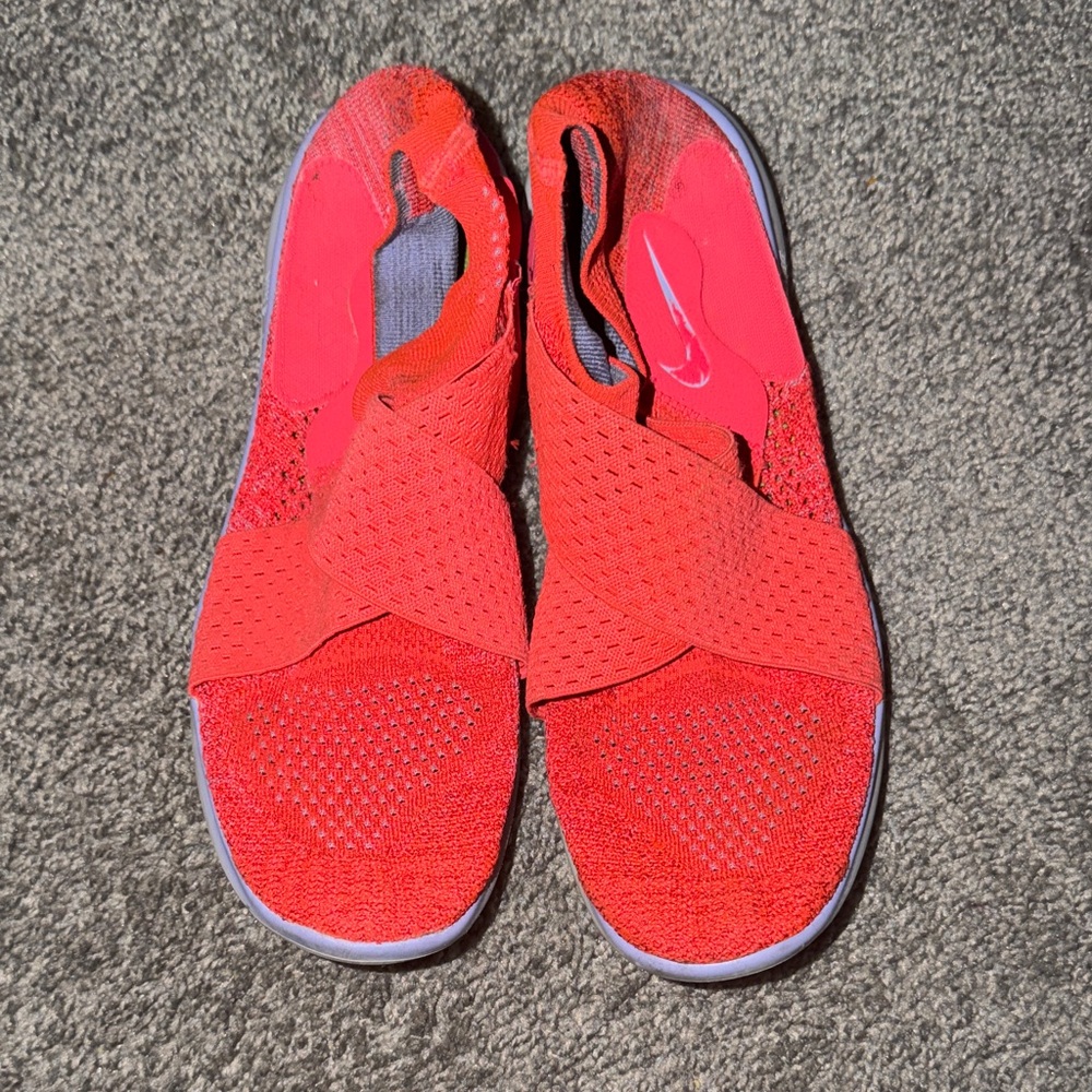 Nike Coral Colored Slip-On Knit Sneakers with Cross Strap